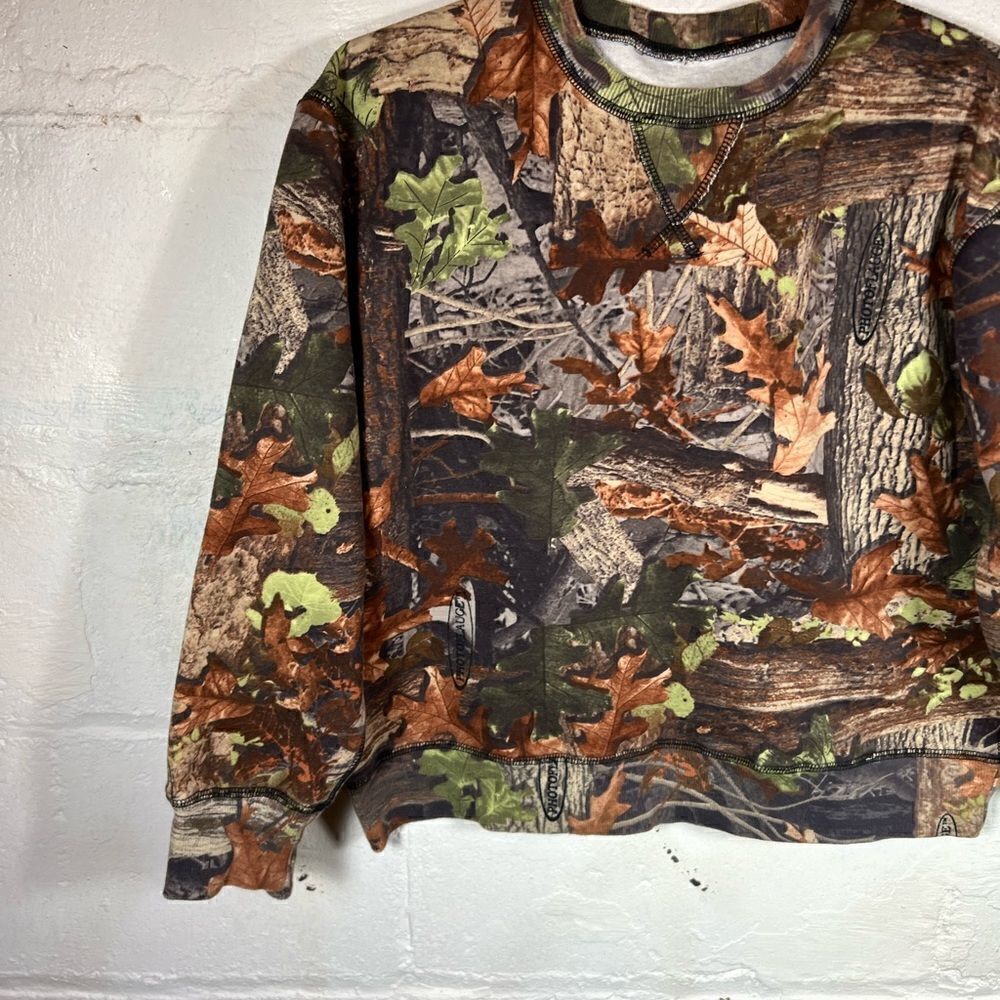 Realtree Camo Sweatshirt - Picture 4 of 7